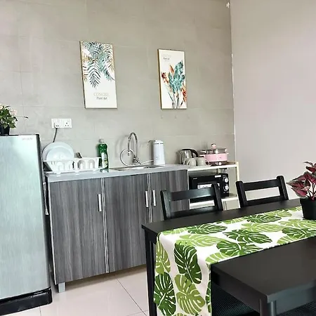 Superb Airport 2Br Suite# Straits Intl# Msgchair Bayan Lepas Exterior photo