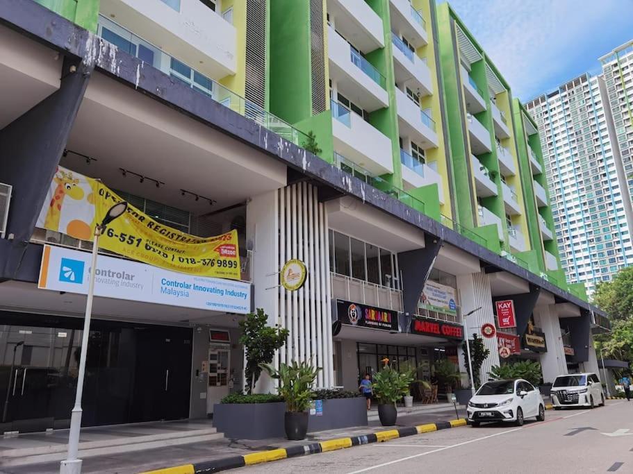 Apartment Superb Airport 2br Suite# Straits Intl# Msgchair Bayan Lepas
